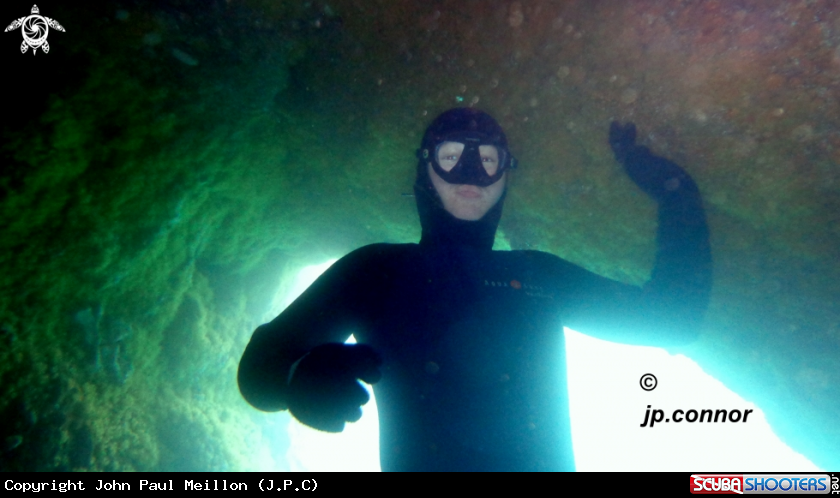 Freediving Cave