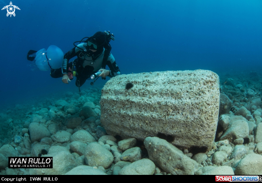 A UNDERWATER ARCHAEOLOGICAL PARK
