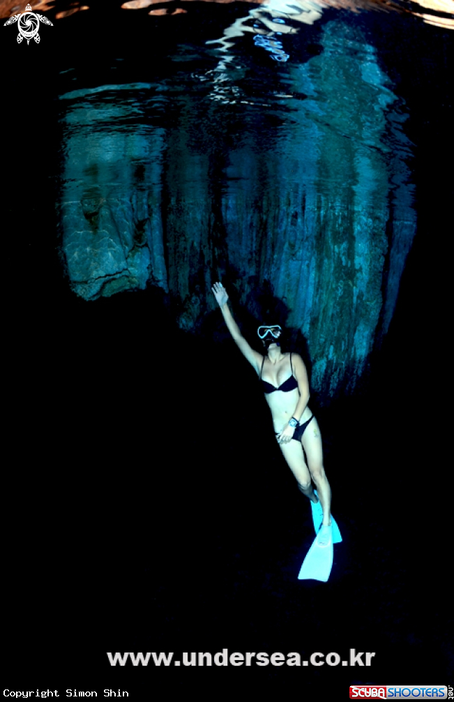  Chandelier Cave & Diver, Palau.