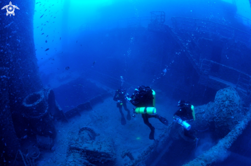 A MAIN DECK - ENGINE ROOM CASING