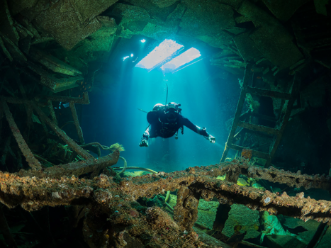 million hope wreck diving